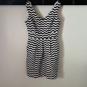 White House black market striped black and white dress size 4